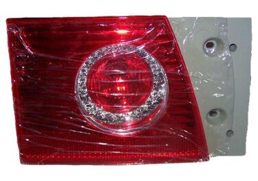 Фонарь задний внутренний L Chery Amulet KLM