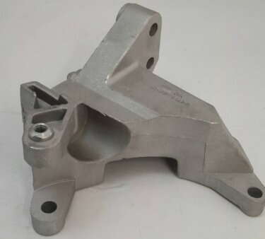 Кронштейн генератора ЗАЗ Chery Forza KLM