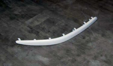 Молдинг бампера переднего (без хром полосы) R Chery M11