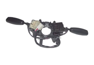Переключатель подрулевой (в сборе) Chery QQ