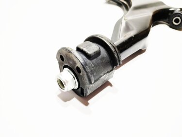 Рычаг передний в сборе L Geely CK/CK2 KIMIKO