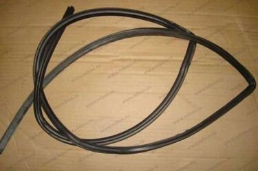 Уплотнитель стекла лобового Geely CK/CK2 KLM