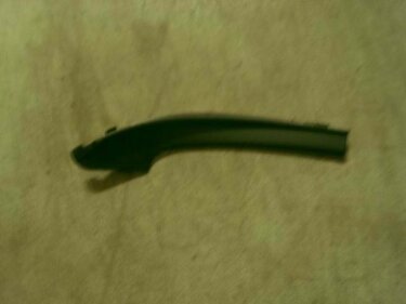 Накладка решетки вентиляционной под лобовым стеклом R Geely EC7/EC7RV KLM