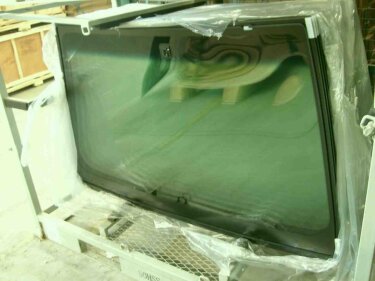 Стекло лобовое Geely EC7/EC7RV