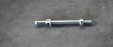 Шпилька крепления крышки ДВС Geely EX-7