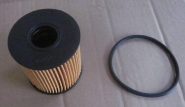 Фильтр масляный вставка Geely