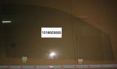 Стекло двери передней R Geely MK