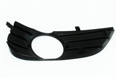 Решетка противотуманной фары R Geely MK2 KLM