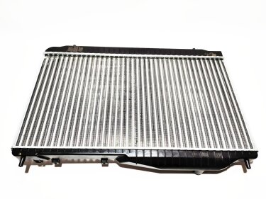 Радиатор охлаждения АКП Chery Eastar KIMIKO