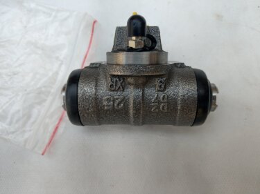 Цилиндр тормозной задний JAC Sunray 5049