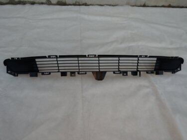 Решетка бампера нижняя OEM Tesla model 3