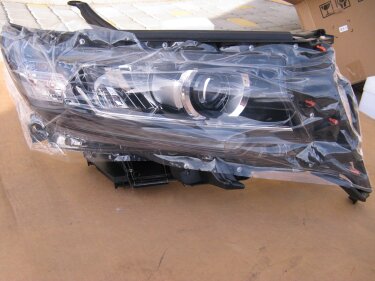 Фара передняя Prado 150 2018+