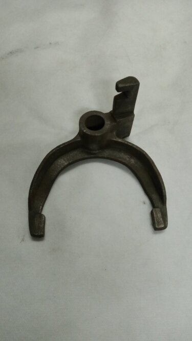 Вилка включения 4-й и 5-й передачи FAW 1031(2.7; 2.54)