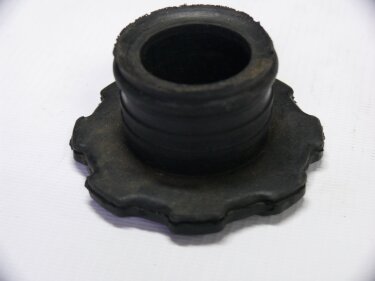 Крышка маслозаливной горловины Foton 1043 (3.7)