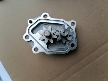 Насос масляный FAW 1031(3.2), 1041