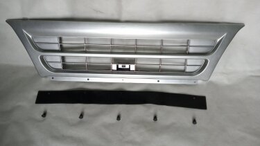 Решетка радиатора FAW 1031, 1041