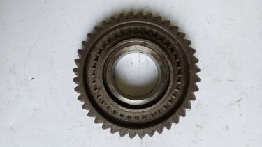 Шестерня 1-й передачи вала вторичного FAW 1031 (2.7)