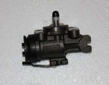 Цилиндр тормозной передний левый JAC 1020