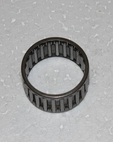 Подшипник роликовый  3-й и шестерни задней передачи JAC 1045