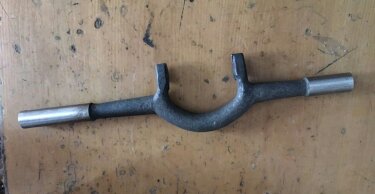 Вилка выключения сцепления FAW 1061