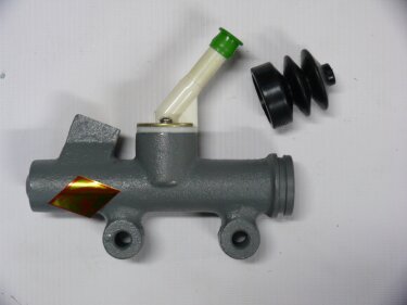 Цилиндр сцепления главный Foton 1043 (3.7), 1043-1 (3.3), 1049