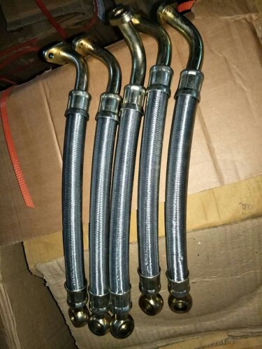 Трубка  слива масла с турбины FAW 1031 (2.7)