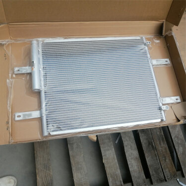 Радиатор кондиционера FAW X40