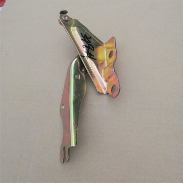 Петля капота левая FAW B30