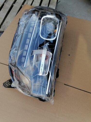 Фара левая JAC T8