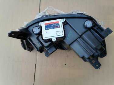 Фара правая JAC T8