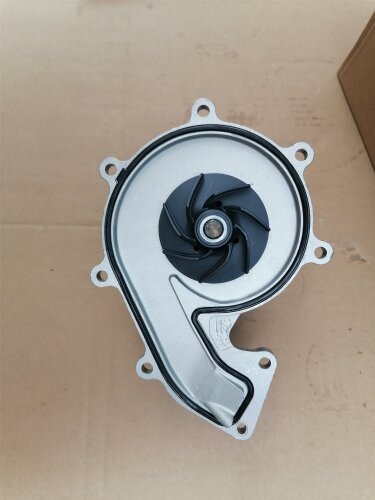 Насос водяной (помпа) JAC N120, N75, N90