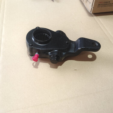 Рычаг (трещетка) регулировочный задний правый механический JAC N120