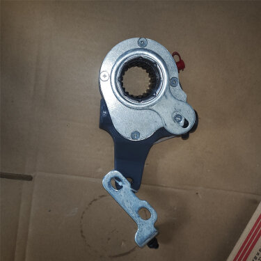 Рычаг (трещетка) регулировочный задний правый автоматический JAC N120