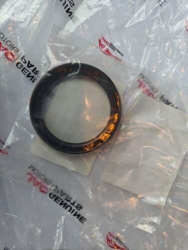 Сальник вала вторичного JAC N56