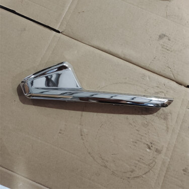 Накладка противотуманной  фары левая (хром) JAC T8